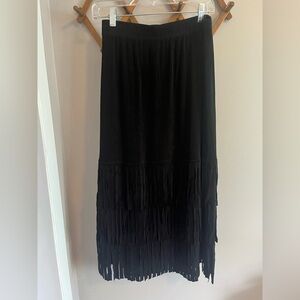 Vintage Chico’s Travelers - Black easy care fringed midi skirt sz 2 witchy
